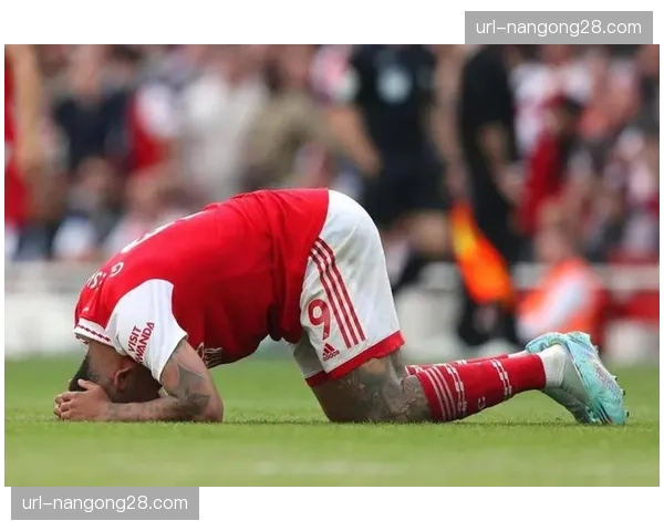 热刺队长罗梅罗伤退，更衣室弥漫-降级恐惧-情绪